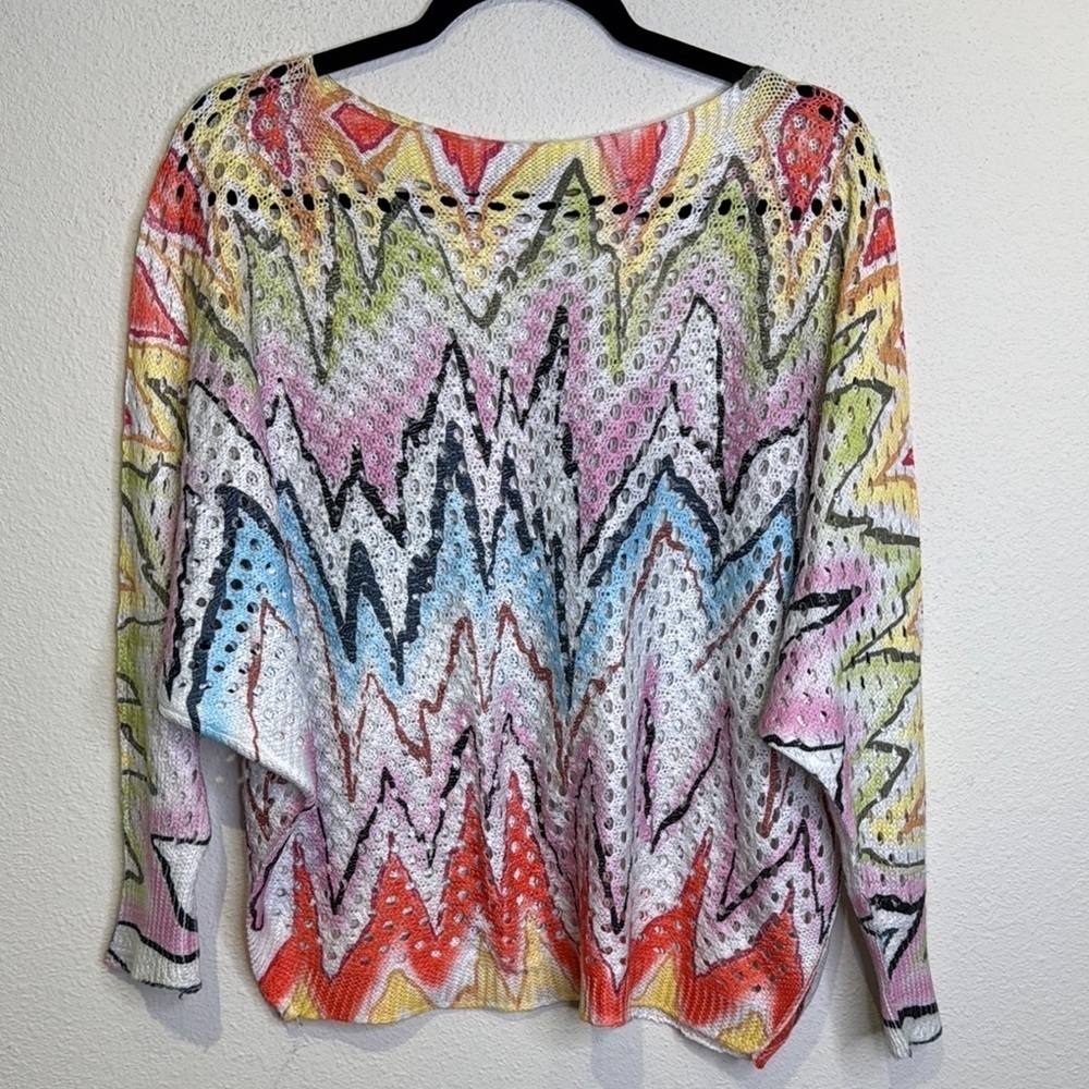 Free for Humanity lightweight artsy sweater size XL